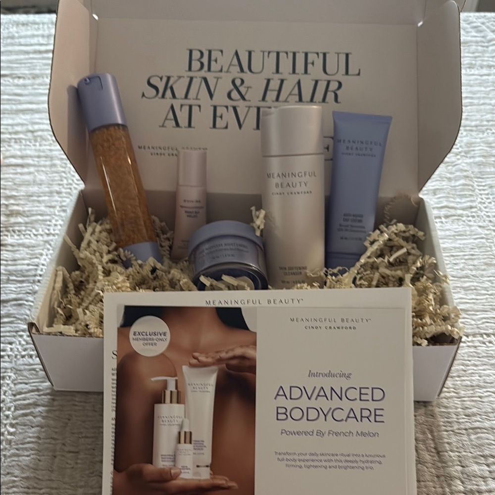 Meaningful Beauty Lavender and Cream Skincare Gift Set